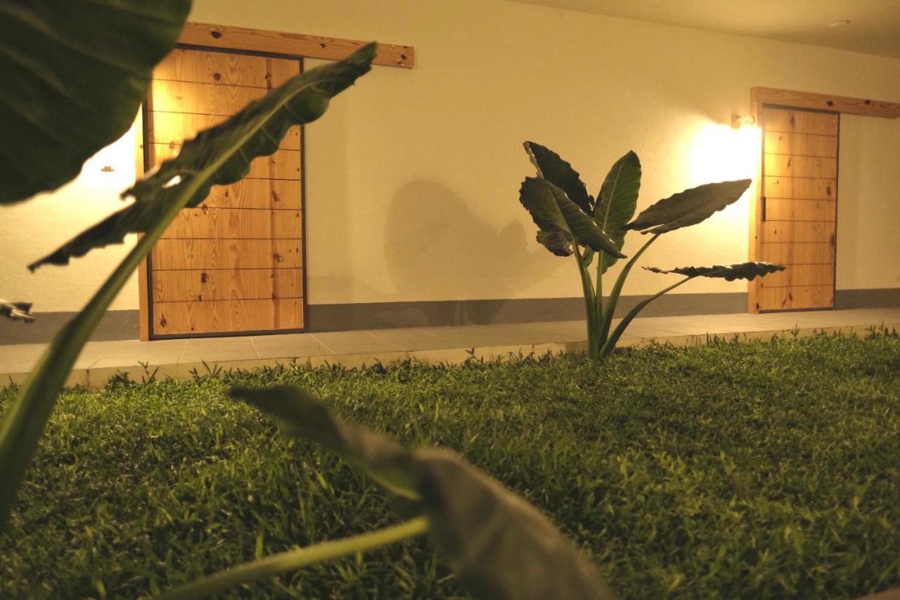 Tropicopia Hotel Mysore Bagian luar foto